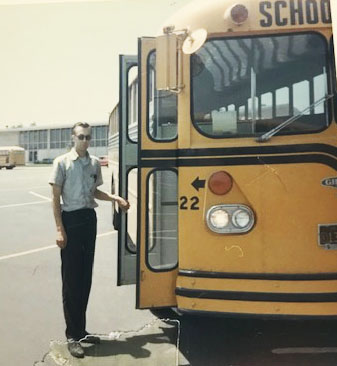 Lee Bus